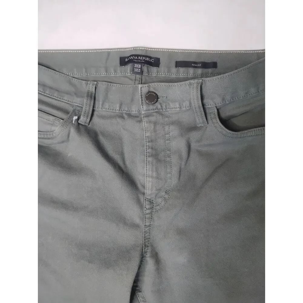 Banana Republic Traveller Pants size 31-30